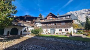Allseits bekannter "Kreitseilerhof" in Ramsau am Dachstein