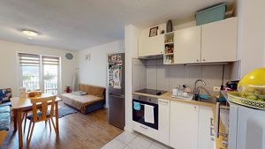 Schöne 2-Zimmer-Wohnung mit Balkon zu verkaufen!