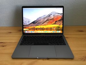Apple MacBook Pro 13.3" Retina Touch Bar
