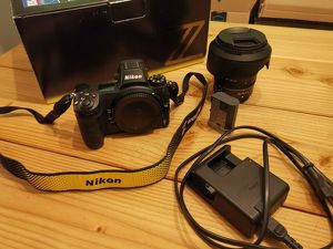 Nikon Z6 System-Digitalkamera Kit