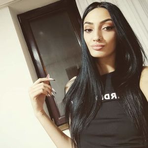 REBECCA 19 - GANZ NEU