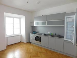 Ruhige 2-Zimmer-Küche-Wohnung in der Altstadt