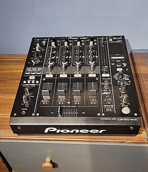 Pioneer DJM 900 NXS Mischpult - sehr guter Zustand