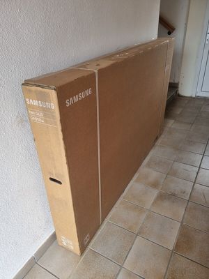Samsung 75 Zoll 4K  Smart Tv Neu