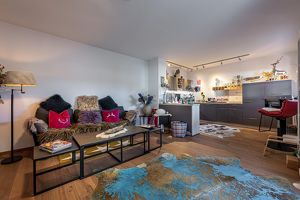 Exklusive 2-Zimmer-Wohnung mit großzügiger Südterrasse im Ortsteil Prama