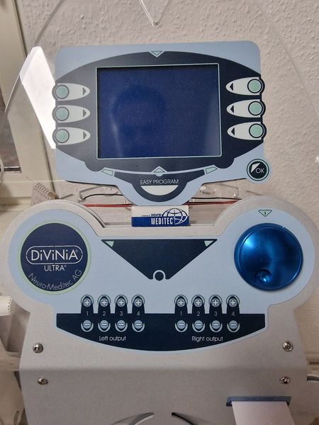 Divinia Ultra Reizstromgerät - Ultraschall