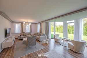 Lebensqualität in ruhiger Wohnlage - 6 Zimmer - 500 m² Garten !