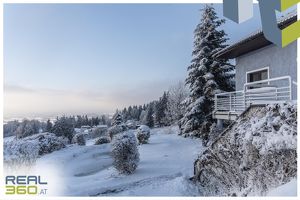 Wohnen oberhalb der Nebelgrenze | Exklusives Landhaus mit Fernblick!