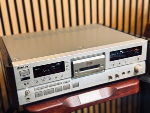 Sony  Dtc-2000ES Dat Recorder