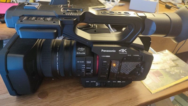 Panasonic HC-X2E Camcorder Ultra Hd 4K
