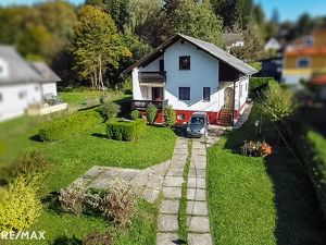 Sanierungsbedürftiges Einfamilienhaus auf 1000m" Bauland in Grambach!