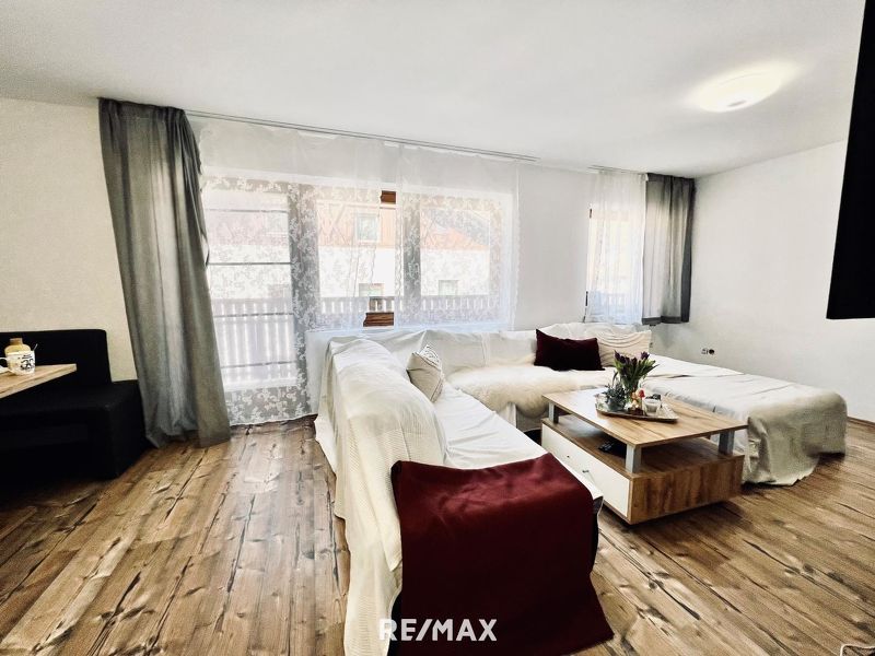 Inzing: Sonnige 4-Zimmer-Wohnung mit ca.14,30 m² Balkon inkl.Autoabstellplatz