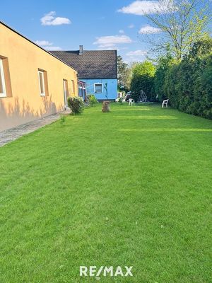St. Pölten: Bungalow-Atmosphäre trifft auf zweigeschossiges Haus, ca. 200 m² Wfl., Photovoltaik, Garten, naturnahe Lage