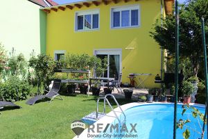 ?Ihr exklusives Haus mit Swimmingpool und wunderschönem Garten in Vösendorf!?