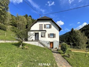 Gemütliches Haus mit Potenzial in idyllischer Ruhelage mit herrlichem Ausblick