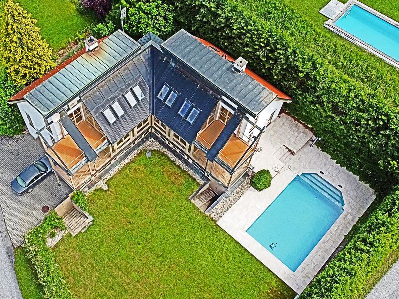 Sonnige, 350 m² große Villa in absoluter Ruhelage Nähe Graz !