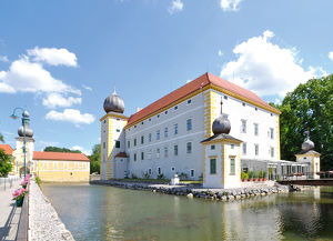 Tag des Denkmals  Kottingbrunn  Wasserschloss